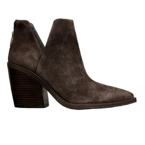 Vince Camuto Gigietta Women’s Brown Suede Back Zip Chelsea Booties NWOB